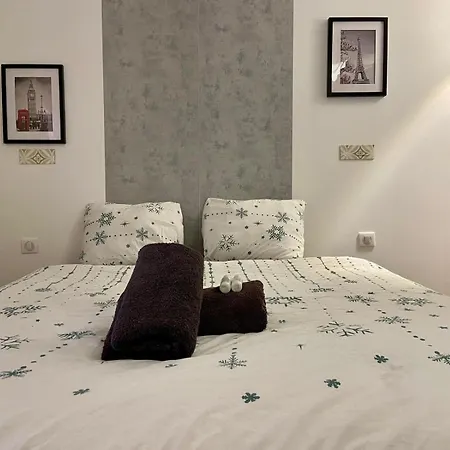 Apartment Tour Eiffel Mirabeau Paris