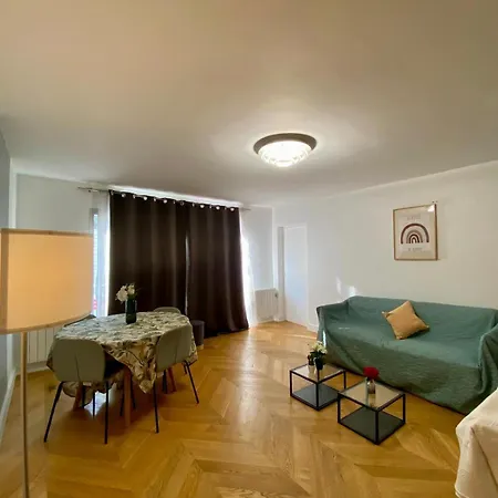 Tour Eiffel Mirabeau Apartment *